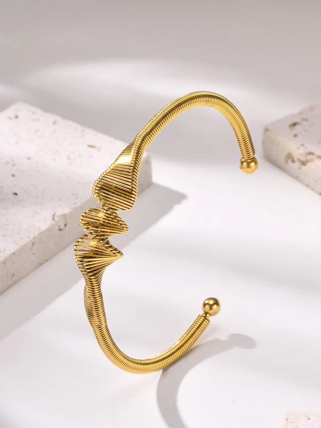 

MEENAZ Women Gold-Plated Stainless Steel Kada Bracelet