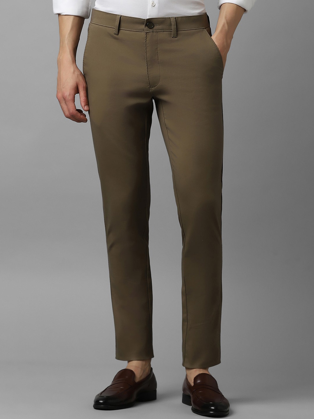 

Louis Philippe Sport Men Mid-Rise Slim Fit Trouser, Brown