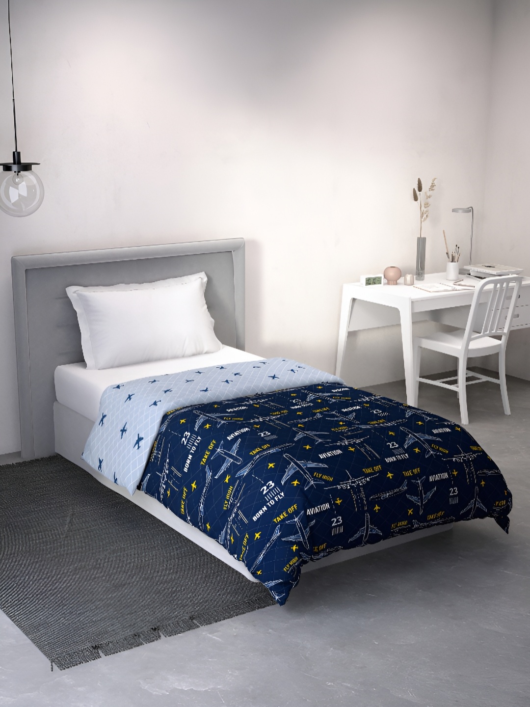 

DDecor Blue & Navy Blue Abstract Cotton Mild Winter 150 GSM Single Bed Dohar