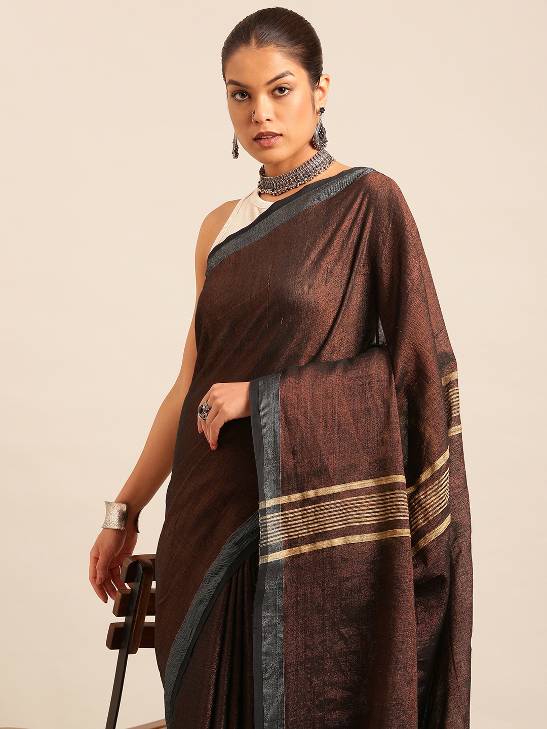 

Taavi Zari Tissue Handloom Saree, Brown