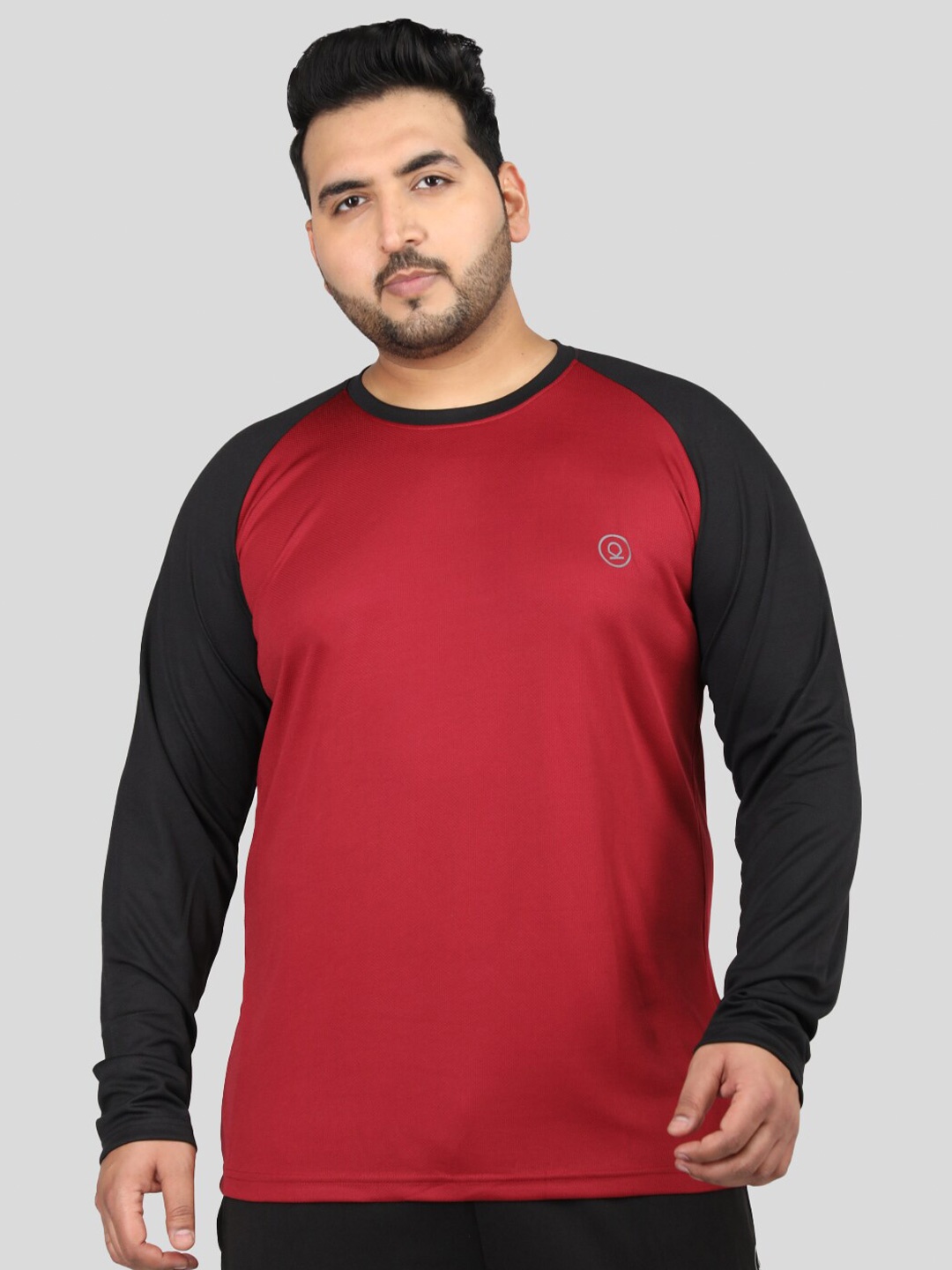 

CHKOKKO Colourblocked Training or Gym Sports T-shirt, Maroon