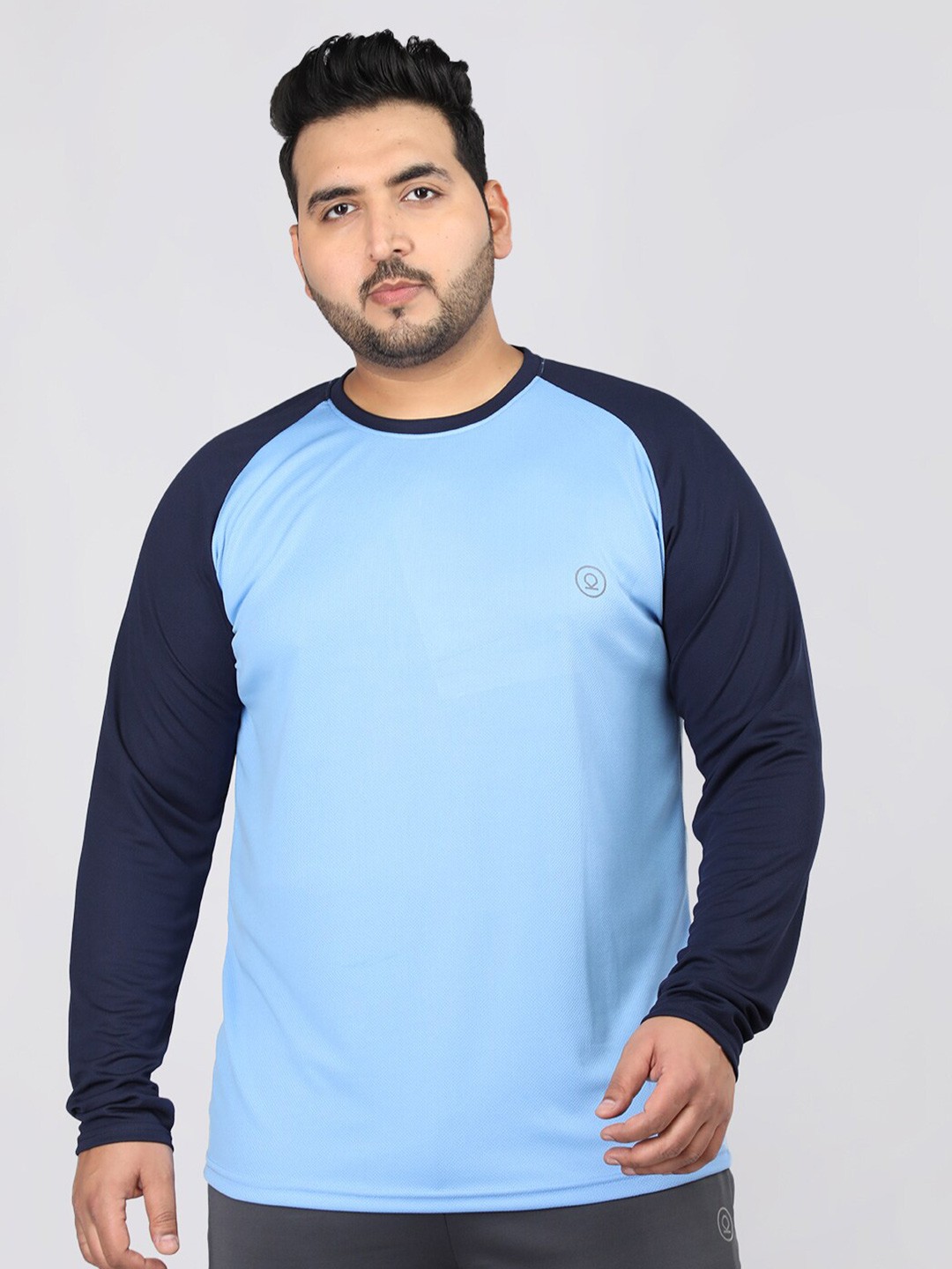 

CHKOKKO Colourblocked Drop-Shoulder Sleeves Regular Fit T-shirt, Blue