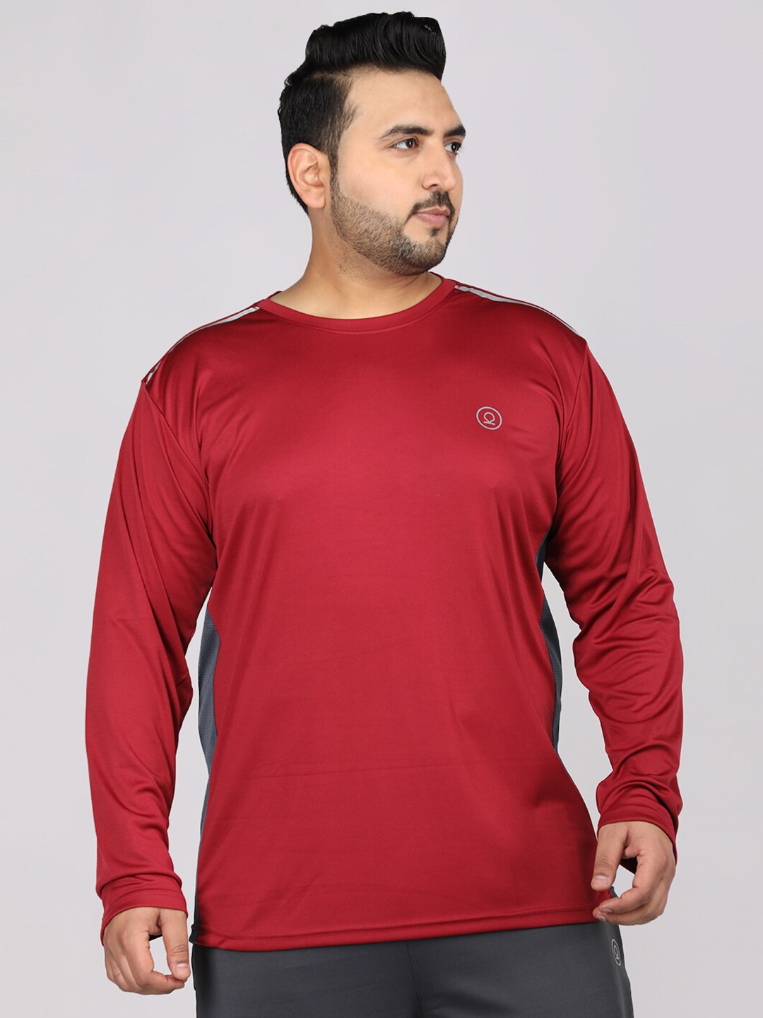

CHKOKKO Training or Gym Sports T-shirt, Maroon