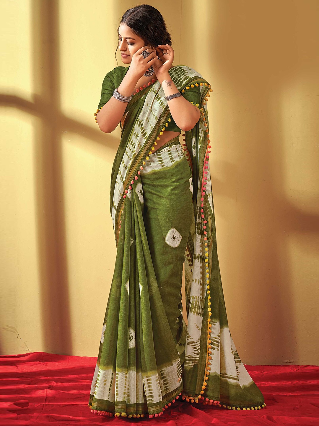

Mitera Green Bandhani Printed Saree
