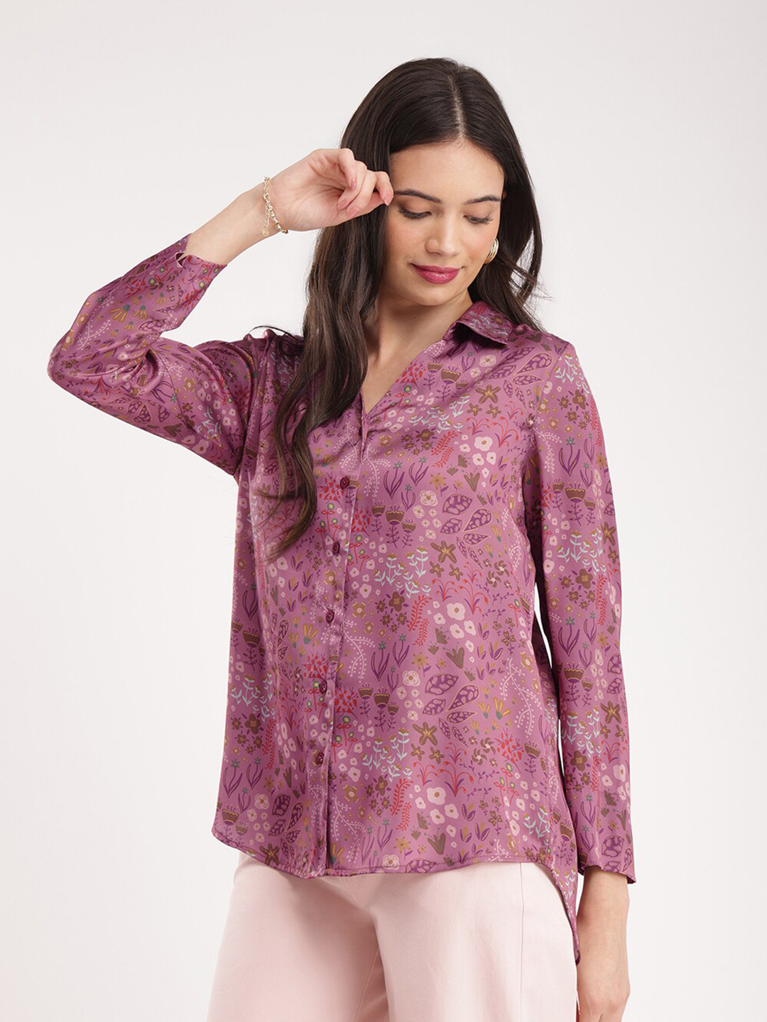 

FableStreet Floral Printed Spread Collar Long Sleeves Satin Casual Shirt, Pink
