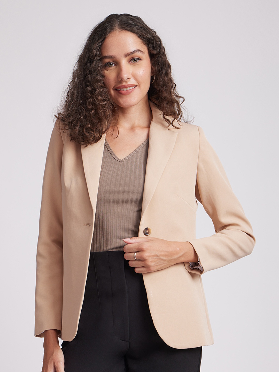 

FableStreet Notched Lapel Single-Breasted Blazer, Beige