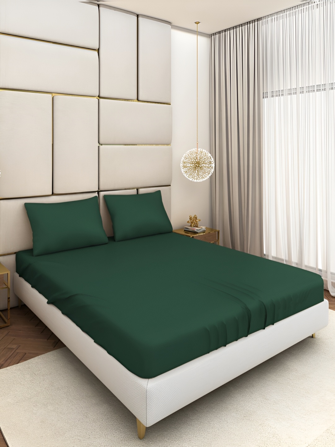 

Seevo Green 400 TC King Bedsheet with 2 Pillow Covers