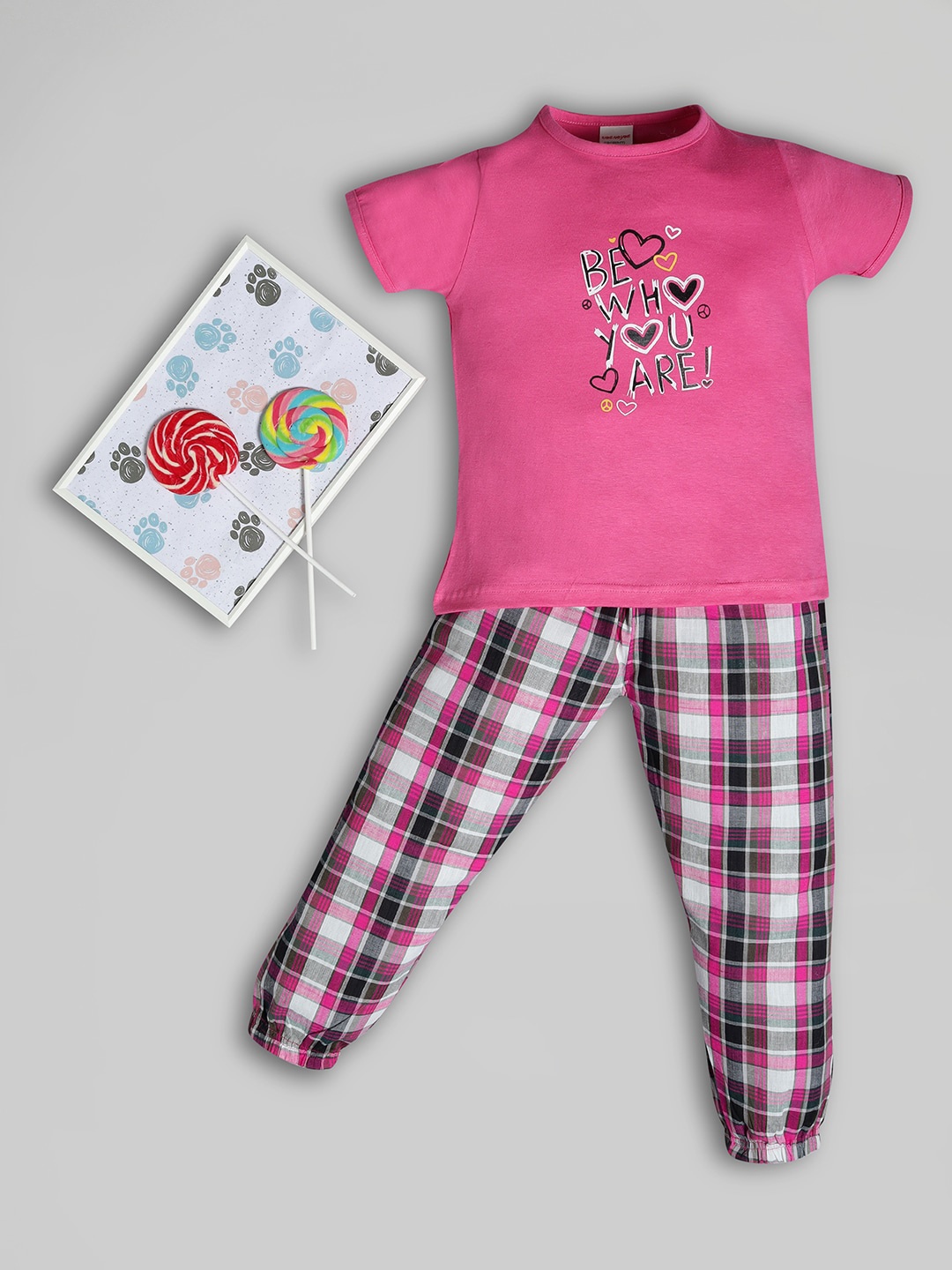 

RAINE AND JAINE Girls Printed Pure Cotton T-shirt With Pyjamas, Pink