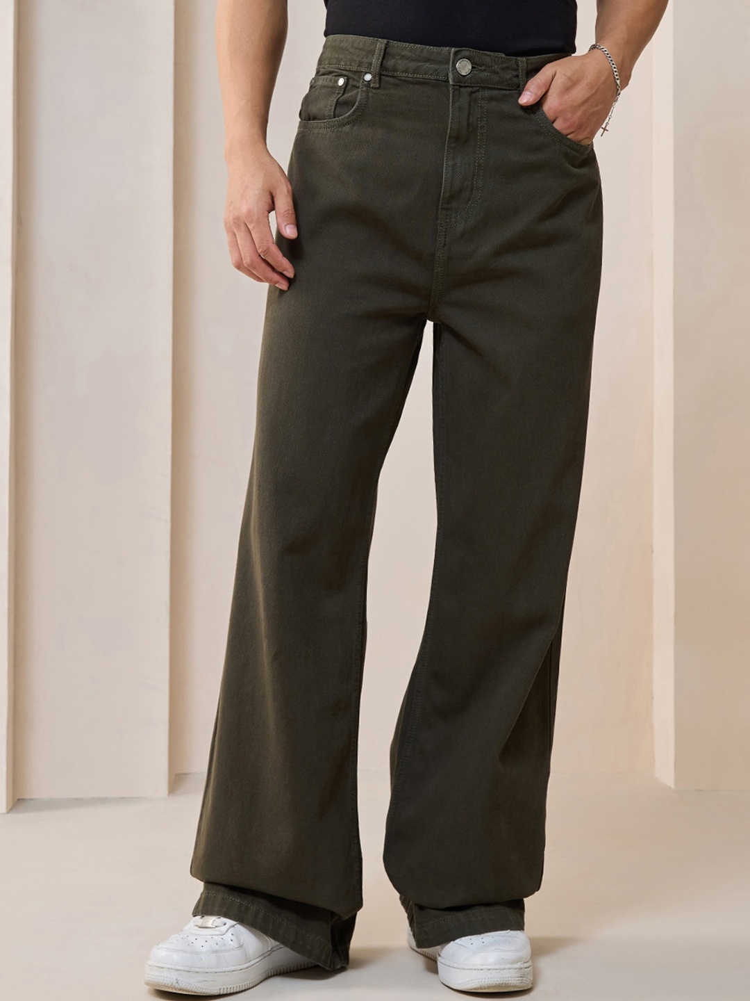 

Bewakoof Men Olive Green Baggy Wide Leg Jeans