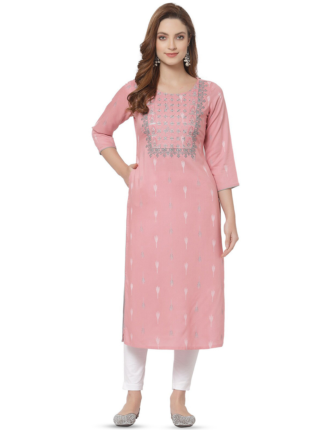 

AARYAHI Ethnic Motifs Printed Sequinned Straight Kurta, Peach