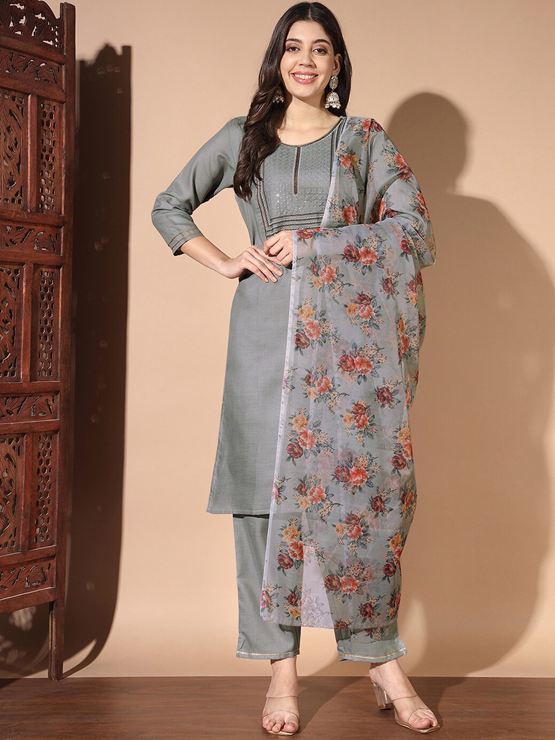 

KALINI Geometric Yoke Design Sequinned Straight Kurta With Trousers & Dupatta, Grey