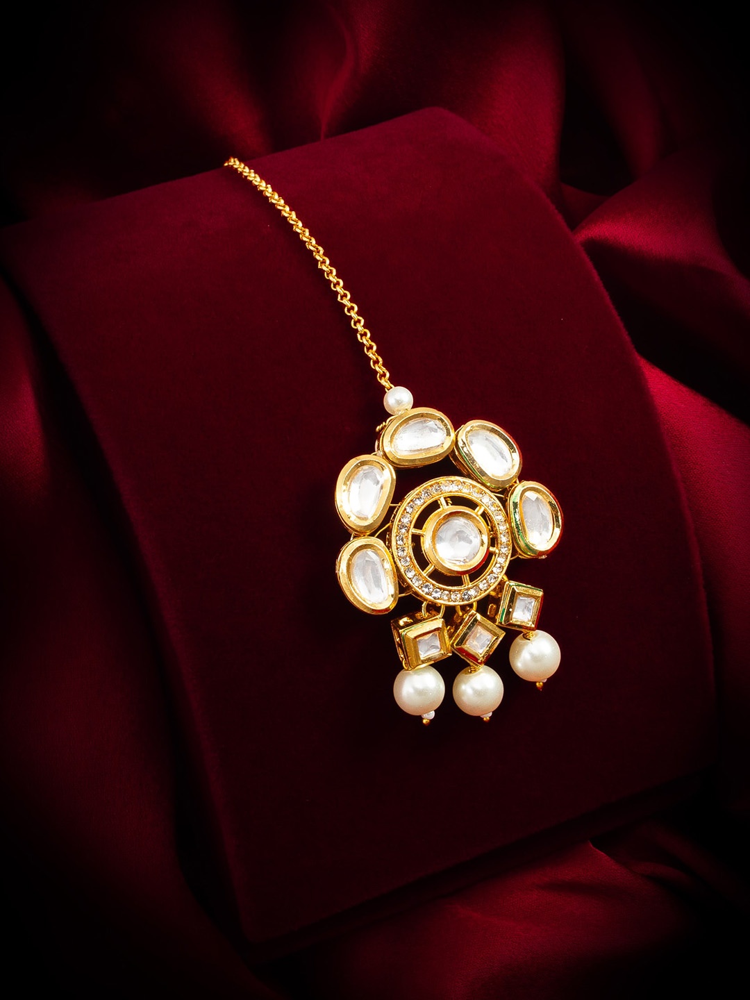 

aadita Gold-Plated Kundan-Studded Maang Tikka
