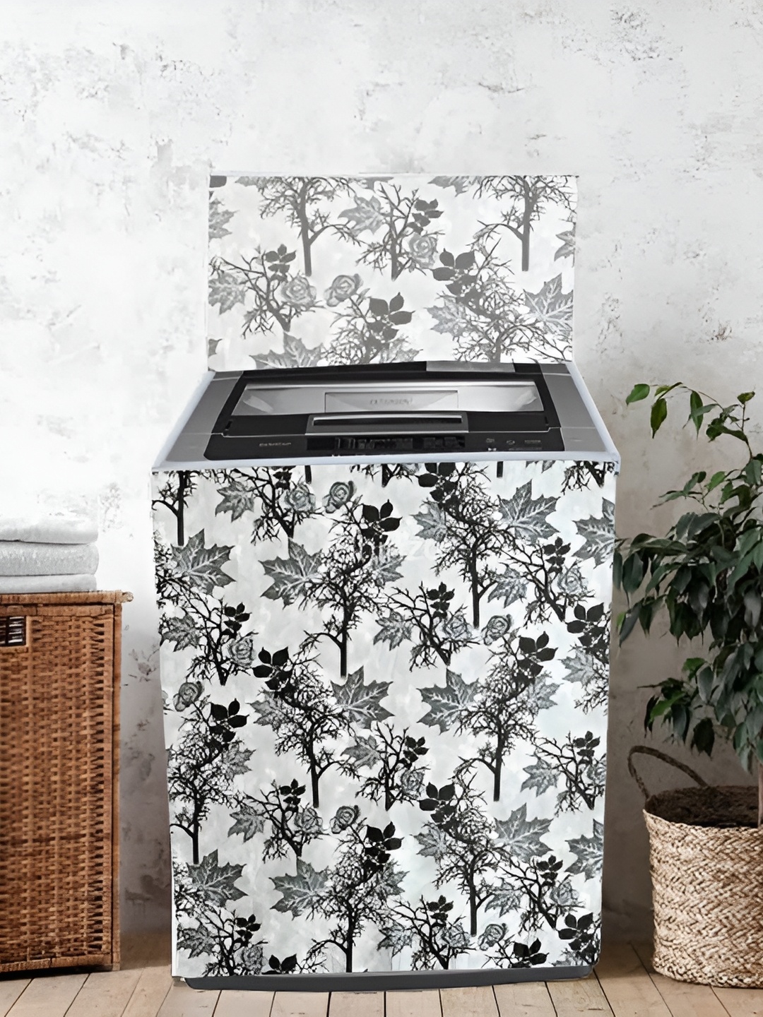 

REVEXO White & Black Printed Washing Machine Cover