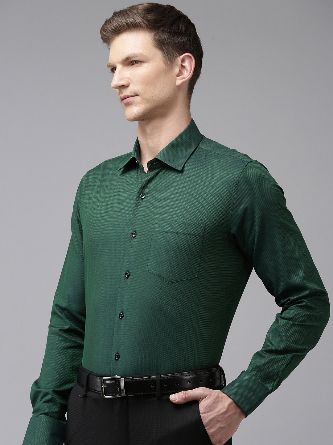 

Van Heusen Self Design Slim Fit Pure Cotton Formal Shirt, Green