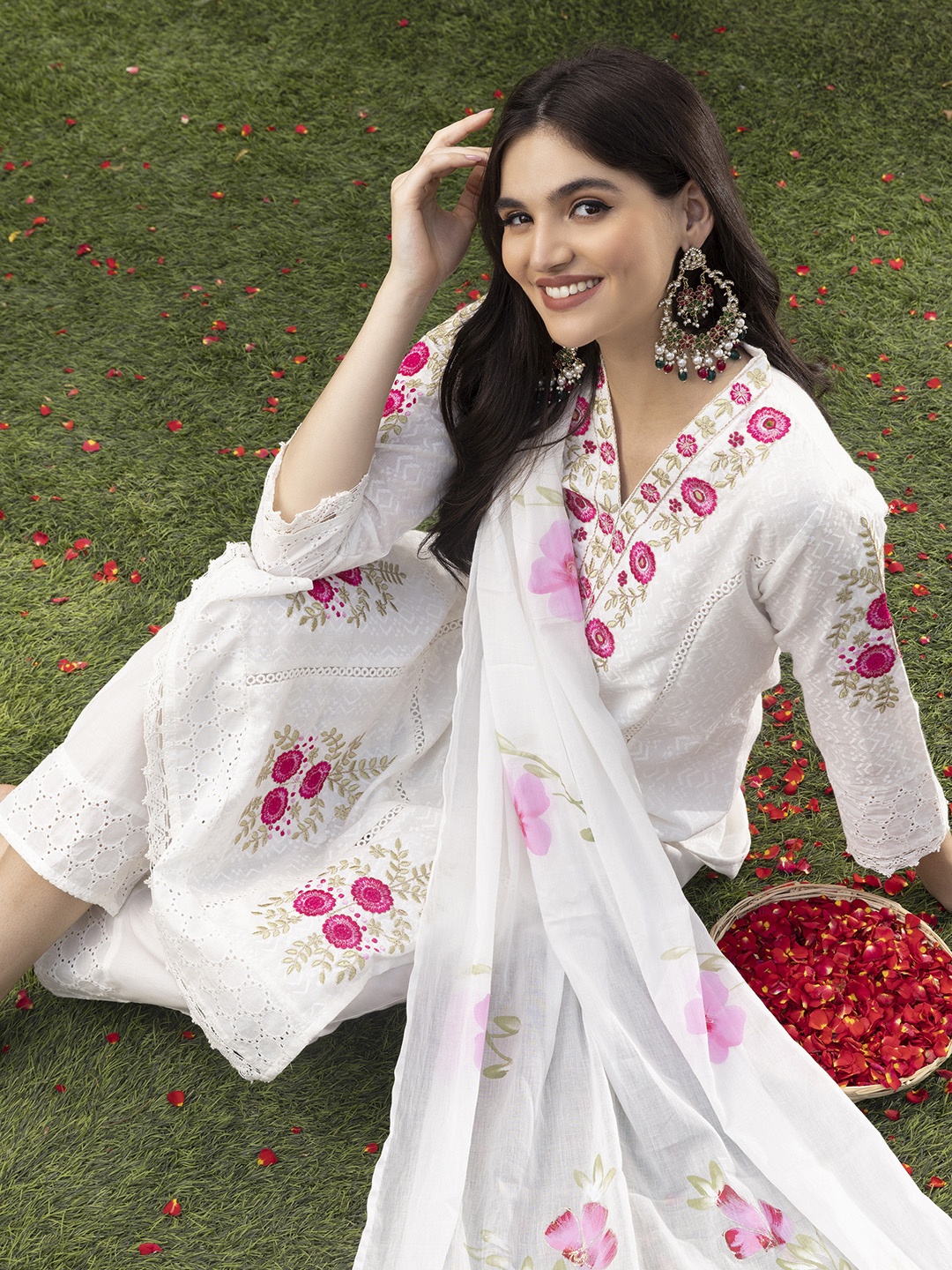 Ishin Floral Threadwork Embellished Cotton Kurta with Pants and Dupatta, Off white