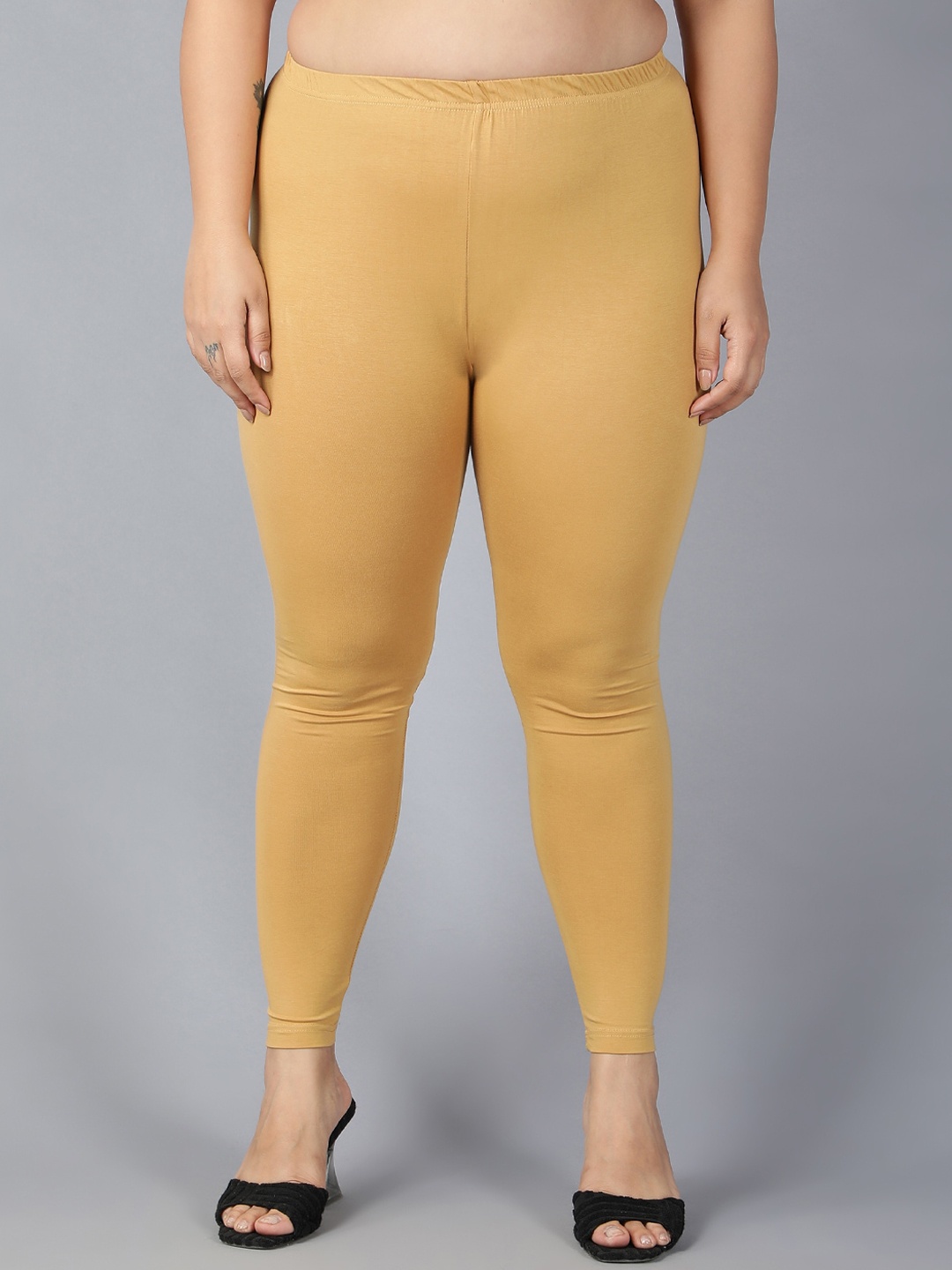 

Plus Size Mid Rise Ankle Length Leggings, Beige