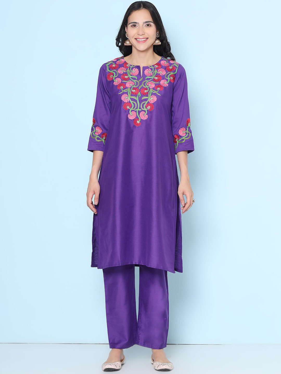 

Bhama Couture Embroidered Panelled Thread Work Kurta & Trousers, Purple