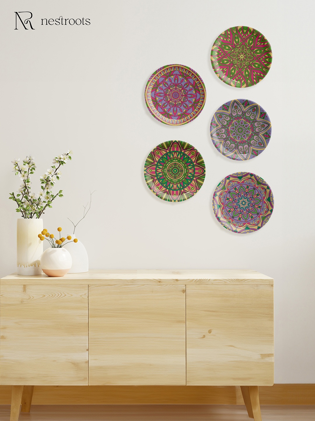 

nestroots Green & Pink 5 Pcs Ethnic Motifs Printed Tranquil Tapestry Mandala Wall Plates