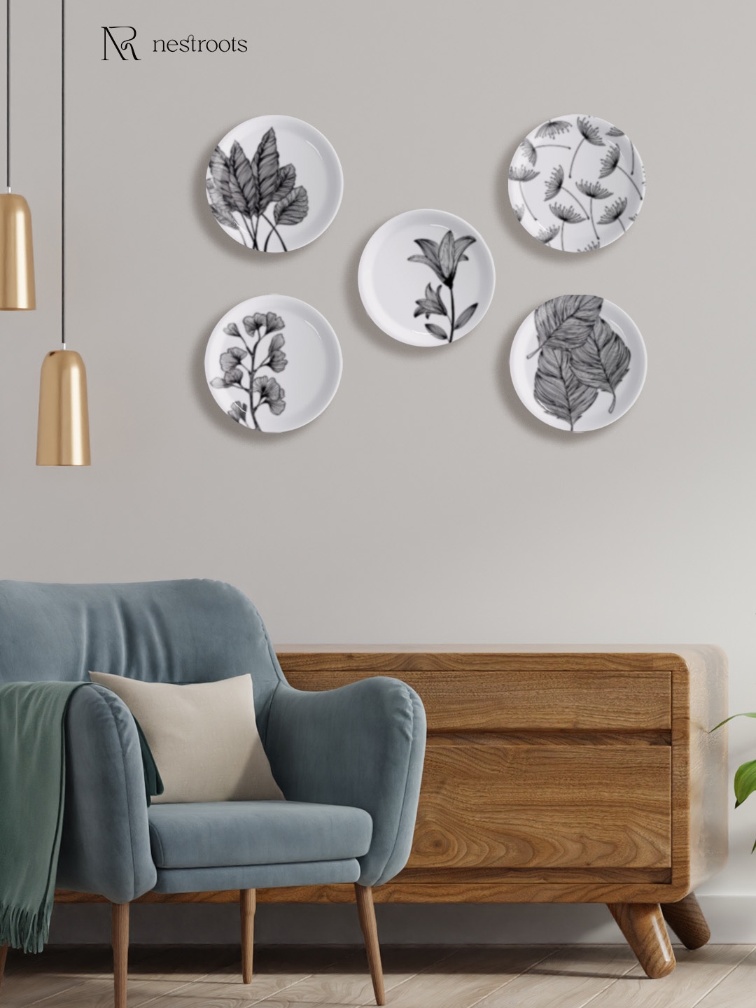 

nestroots Black & White 5 Pieces Printed Ceramic Wall Plates