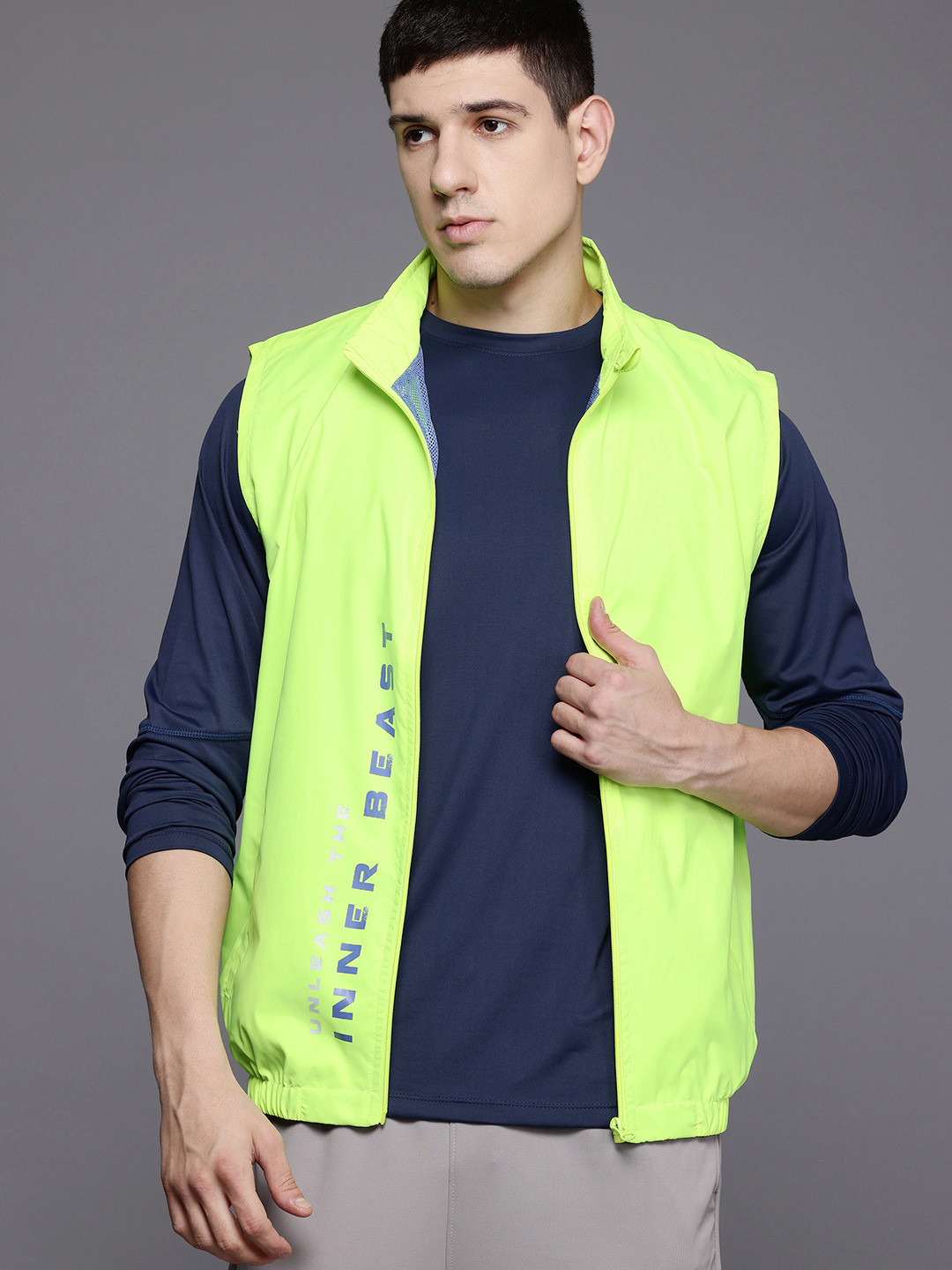 

HRX by Hrithik Roshan Rapid-Dry Reflective Strip Training Tailored Jacket, Fluorescent green
