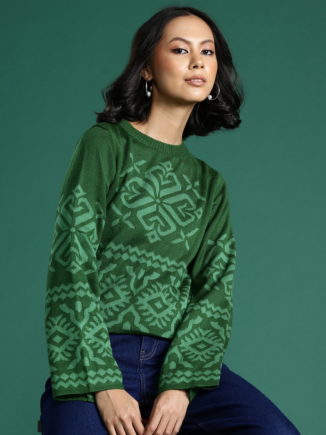 

Sangria Ethnic Motifs Flared Sleeve Pullover, Green