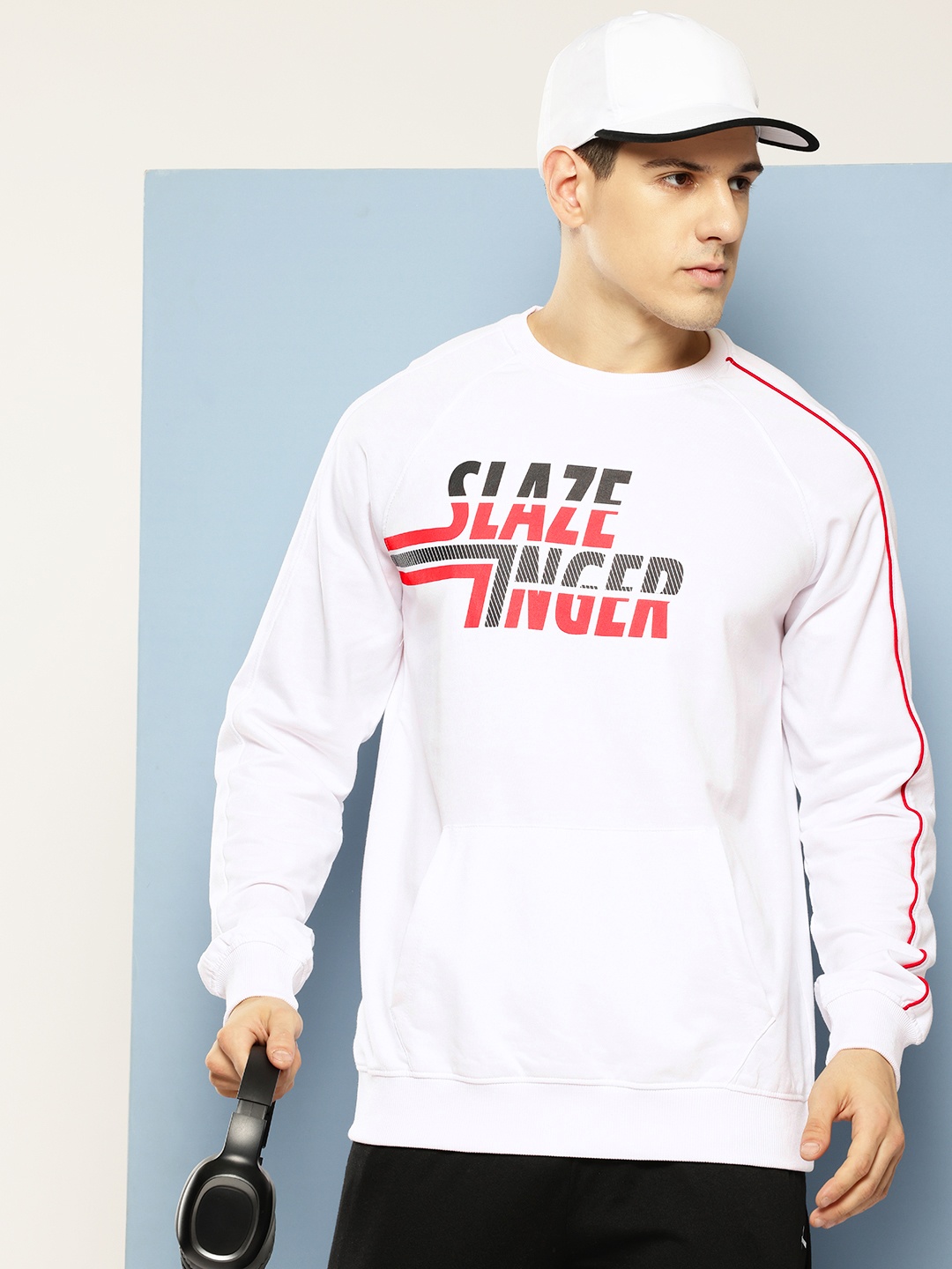 

Slazenger Brand Logo Print Raglan Sleeve Sweatshirt, White