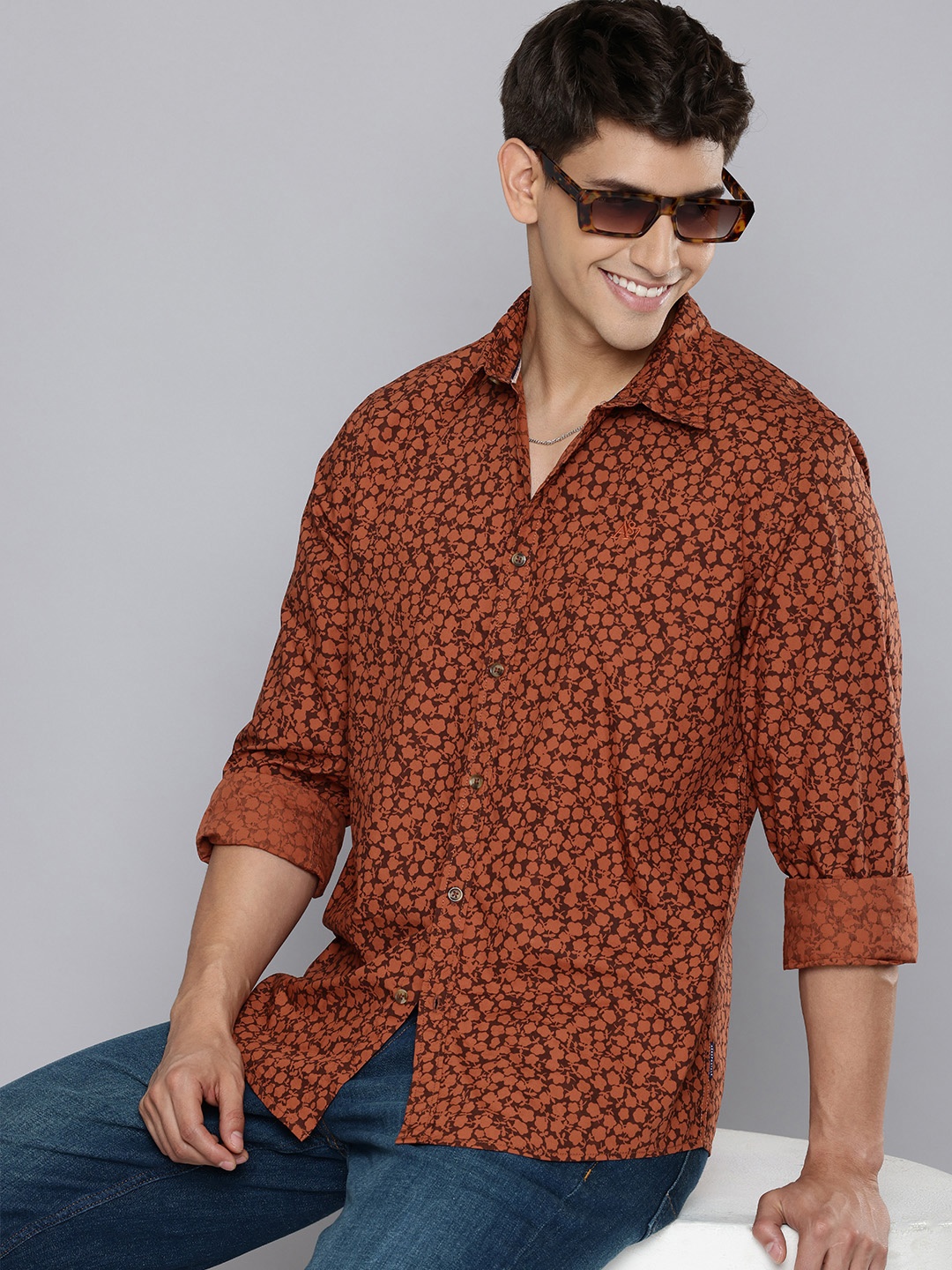 

Aeropostale Floral Printed Pure Cotton Casual Shirt, Coffee brown