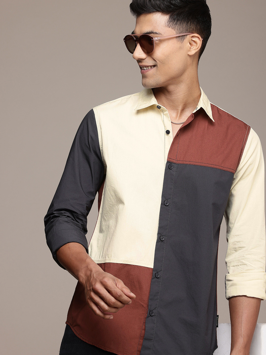 

WROGN Pure Cotton Opaque Colourblocked Casual Shirt, Cream