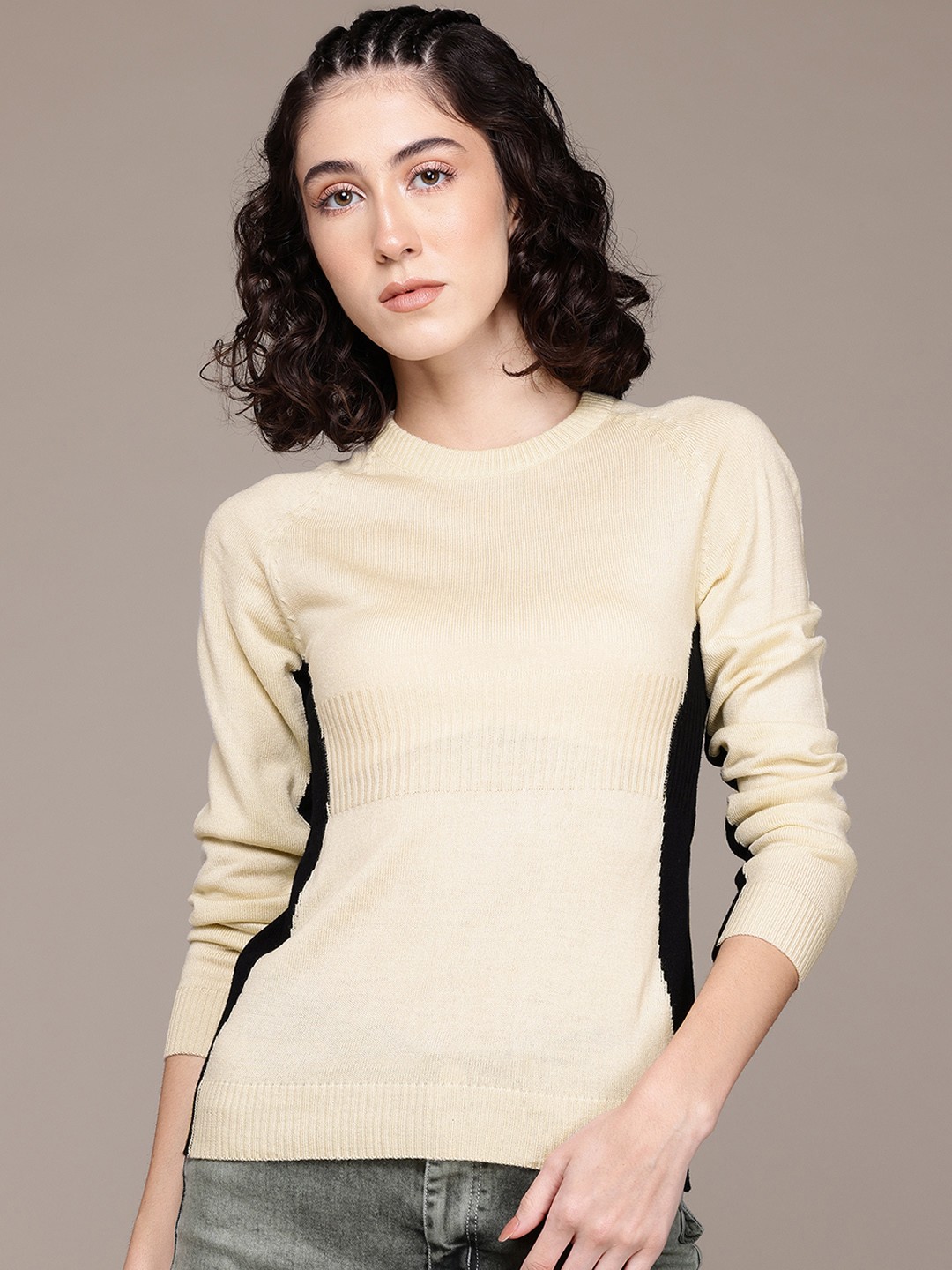 

The Roadster Lifestyle Co. Women Acrylic Pullover, Beige