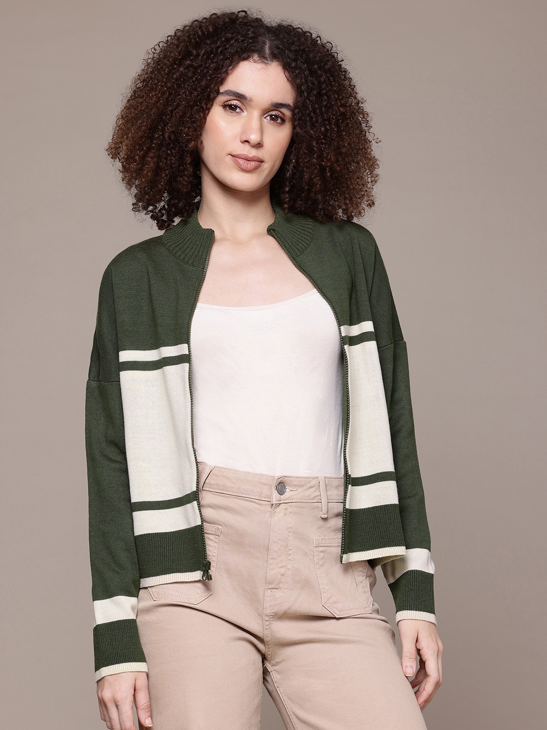 

The Roadster Lifestyle Co. Colourblocked Sweater, Olive
