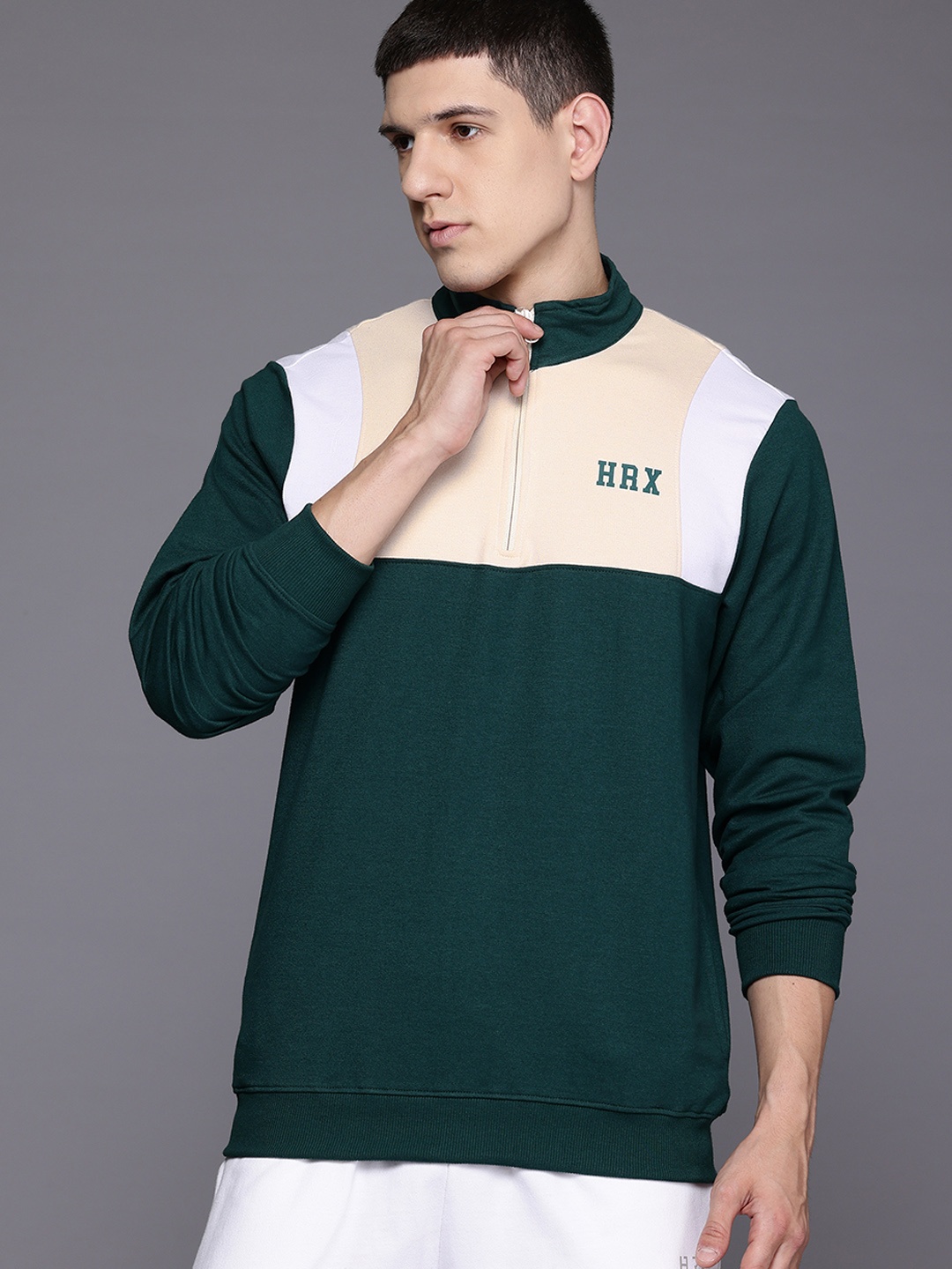 

HRX by Hrithik Roshan Colourblocked PROSPORT Lifestyle Sweatshirt, Green