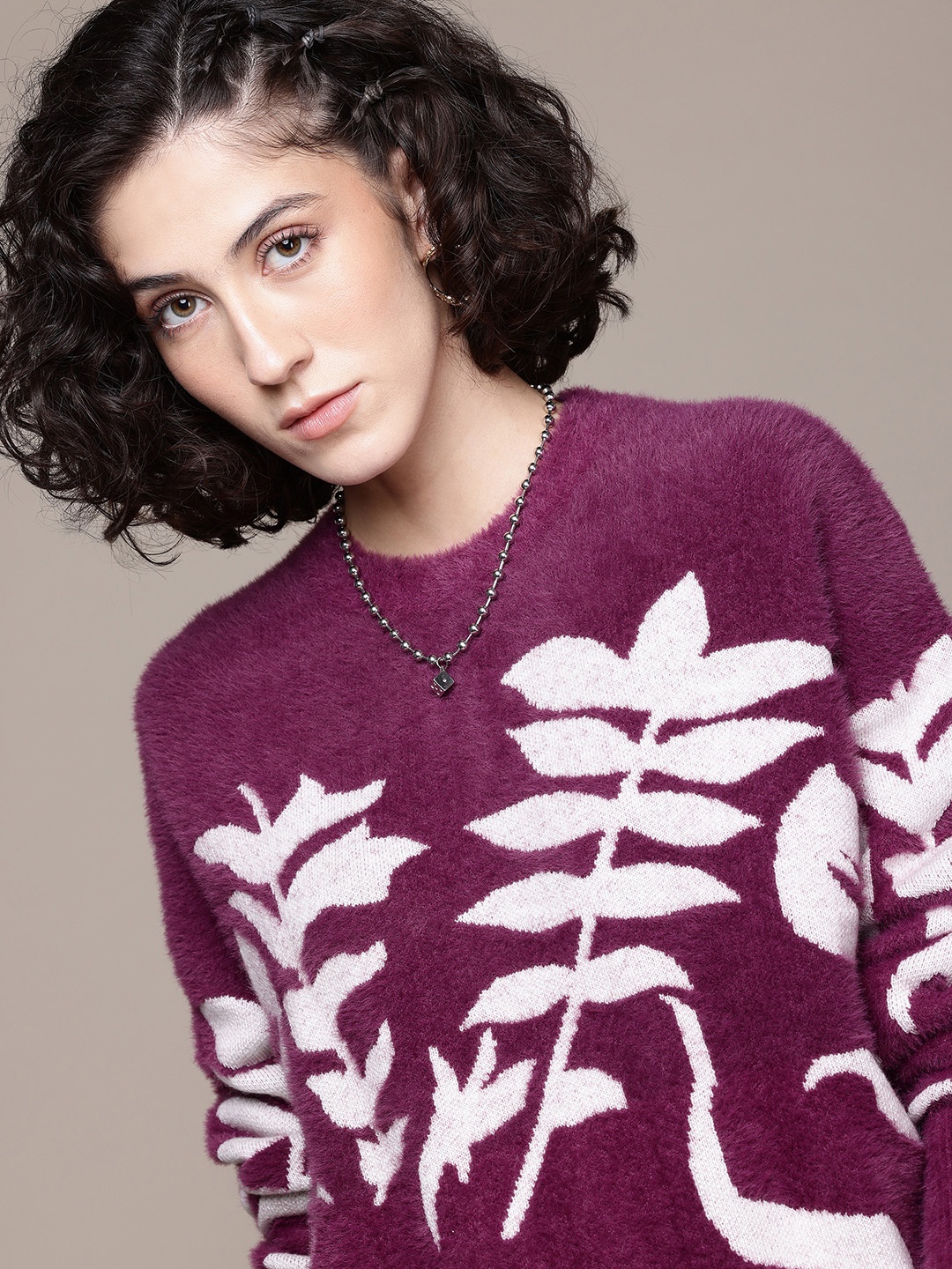 

The Roadster Lifestyle Co. Floral Pullover with Fuzzy Detail, Purple