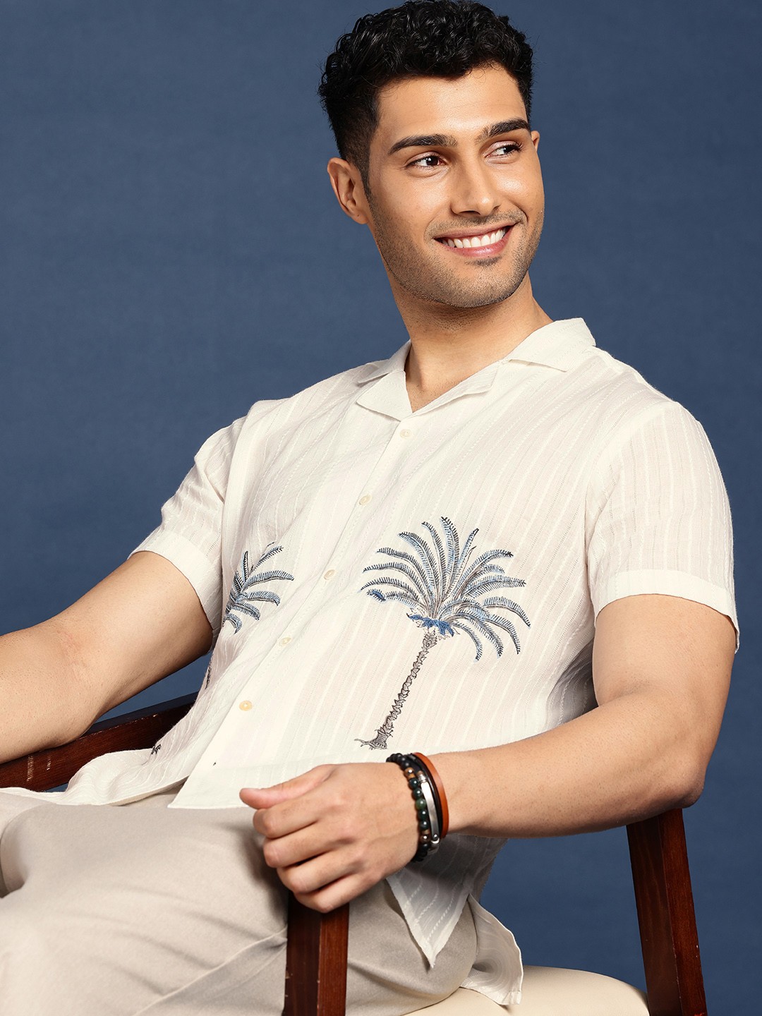 

Taavi Tropical Printed Pure Cotton Sanganeri Folk Casual Shirt, White
