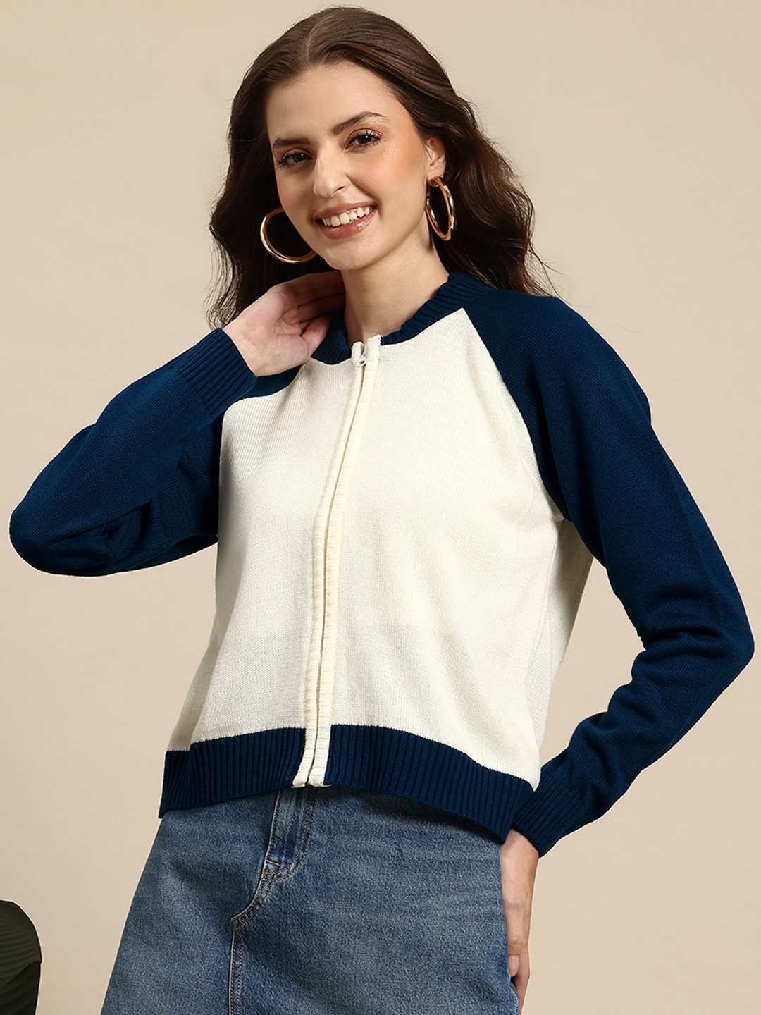 

Mast & Harbour Contrast Sleeves Zipper Cardigan, White