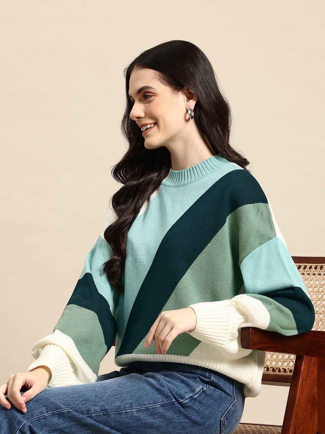 

Mast & Harbour Colourblocked Drop-Shoulder Sleeves Acrylic Pullover, Blue