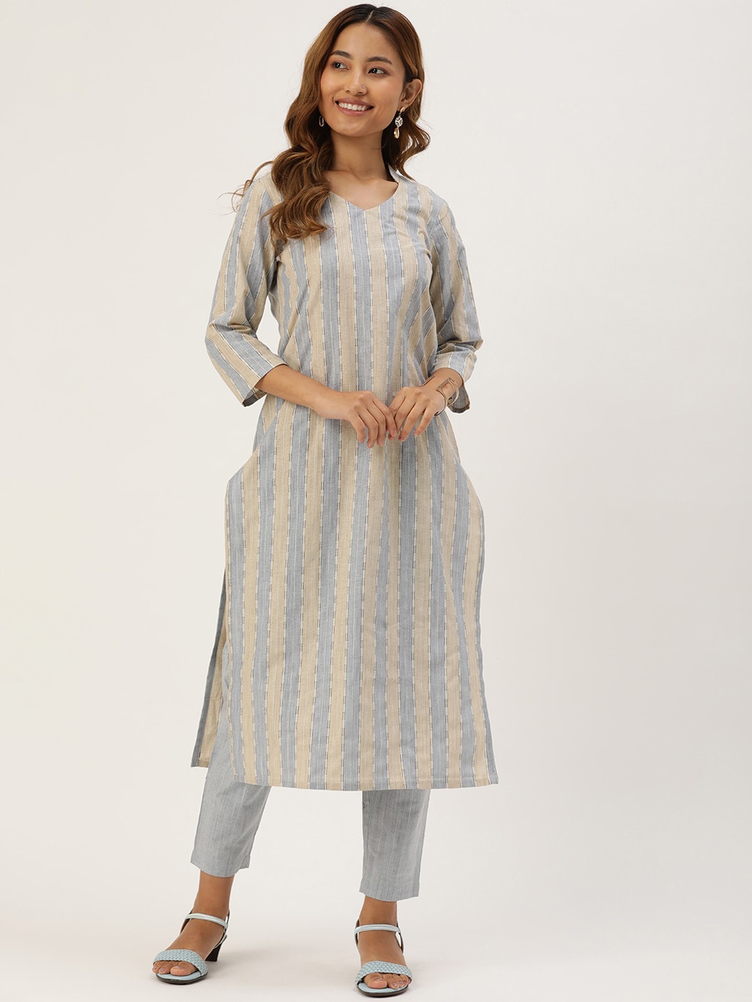 

KALINI Women Regular Kurta with Trousers, Blue