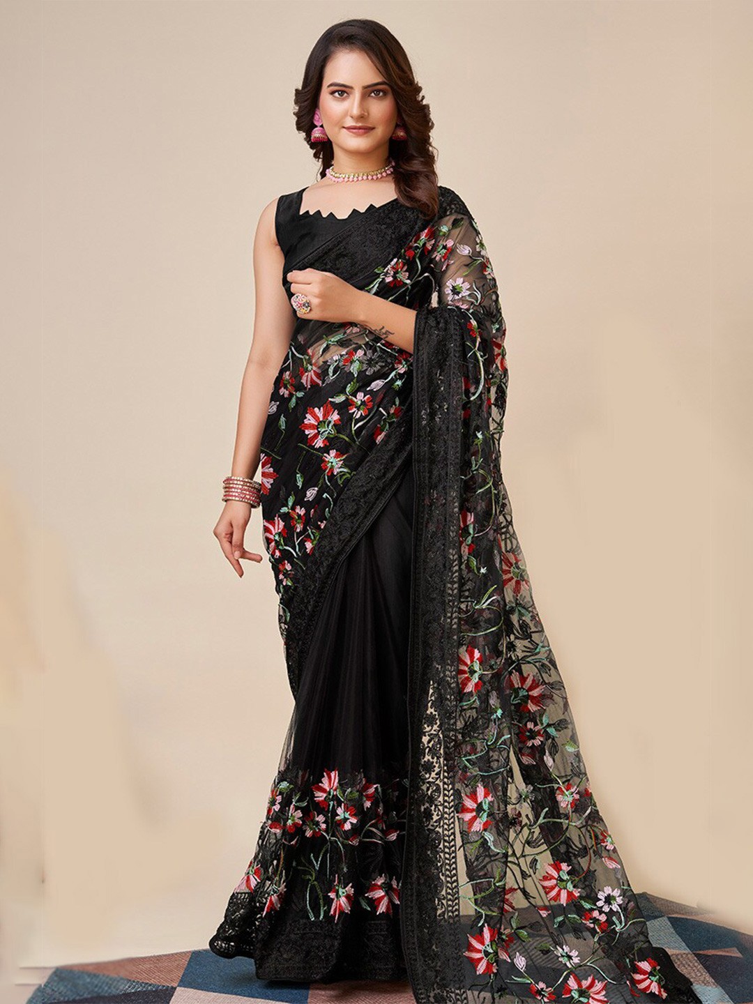 

LEOSAGI Floral Embroidered Net Maheshwari Saree, Black