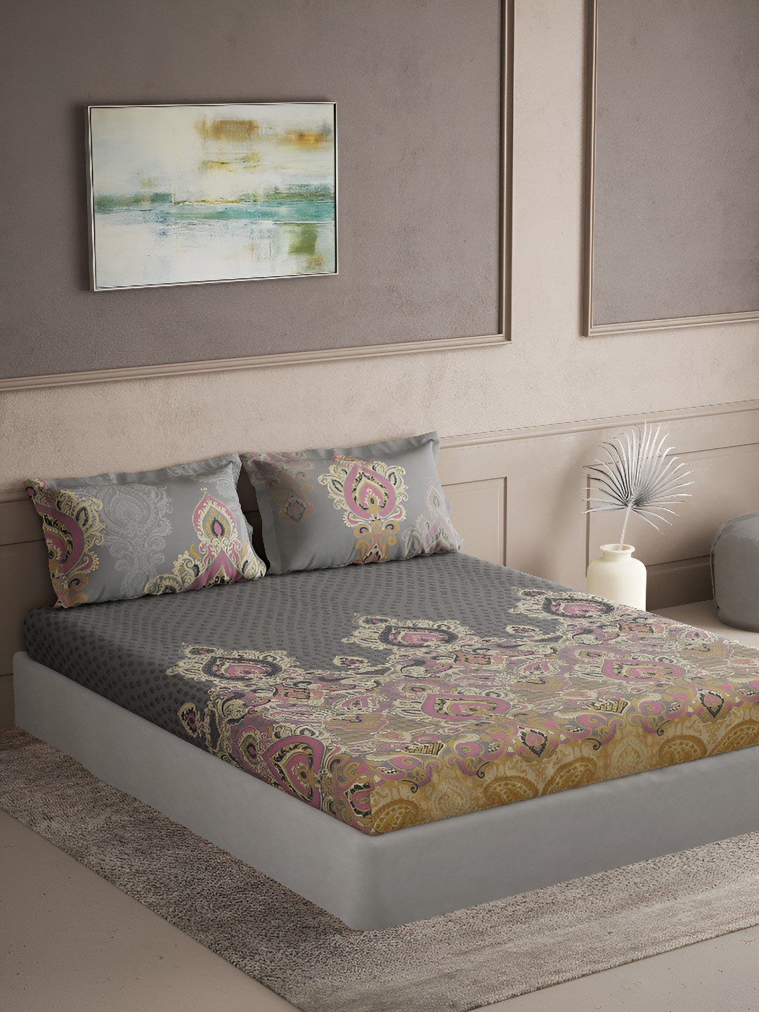 

DDecor Grey & Cream Ethnic Motifs Cotton 144 TC King Bedsheet with 2 Pillow Covers