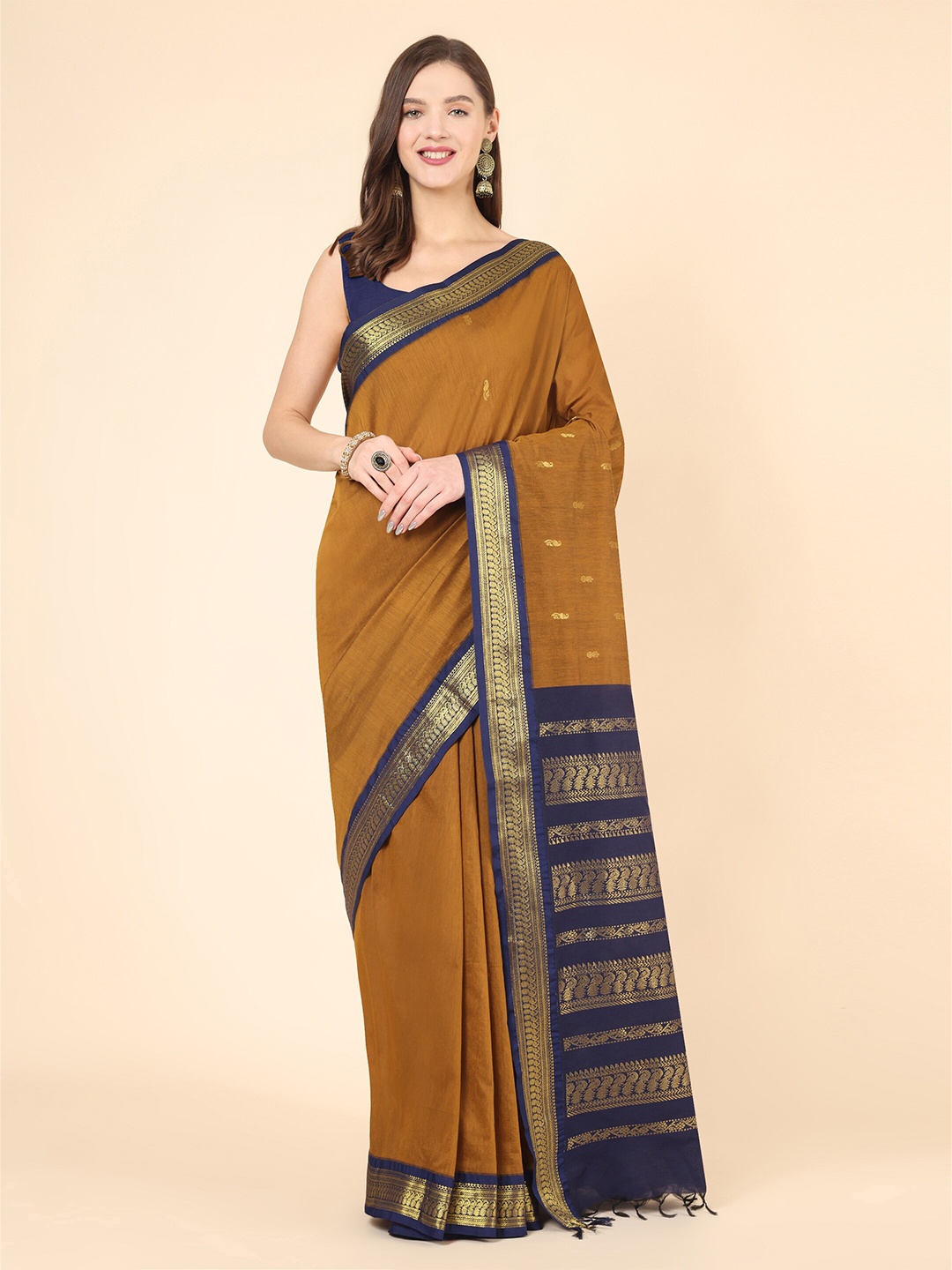 

Manvish Drapes Ethnic Motifs Woven Design Silk Cotton Gadwal Saree, Brown