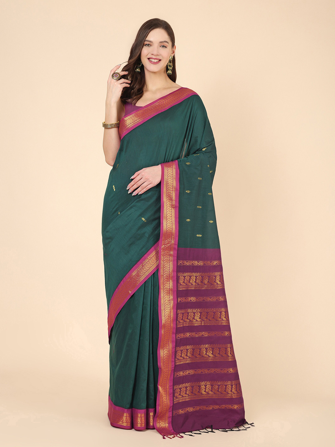 

Manvish Drapes Ethnic Motifs Woven Design Silk Cotton Gadwal Saree, Green
