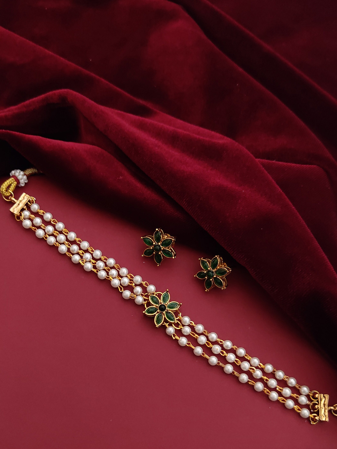 

Pihtara Jewels Gold-Plated Artificial Pearl Beaded Choker Set, White