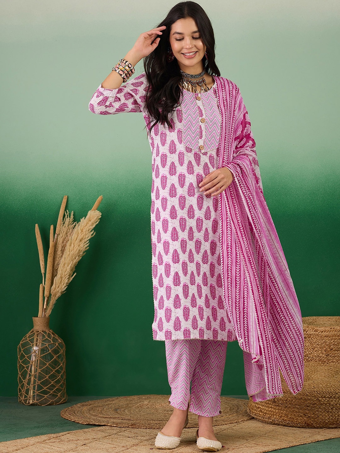 

Sangria Floral Printed Pure Cotton Round Neck Straight Kurta With Trousers & Dupatta, Pink