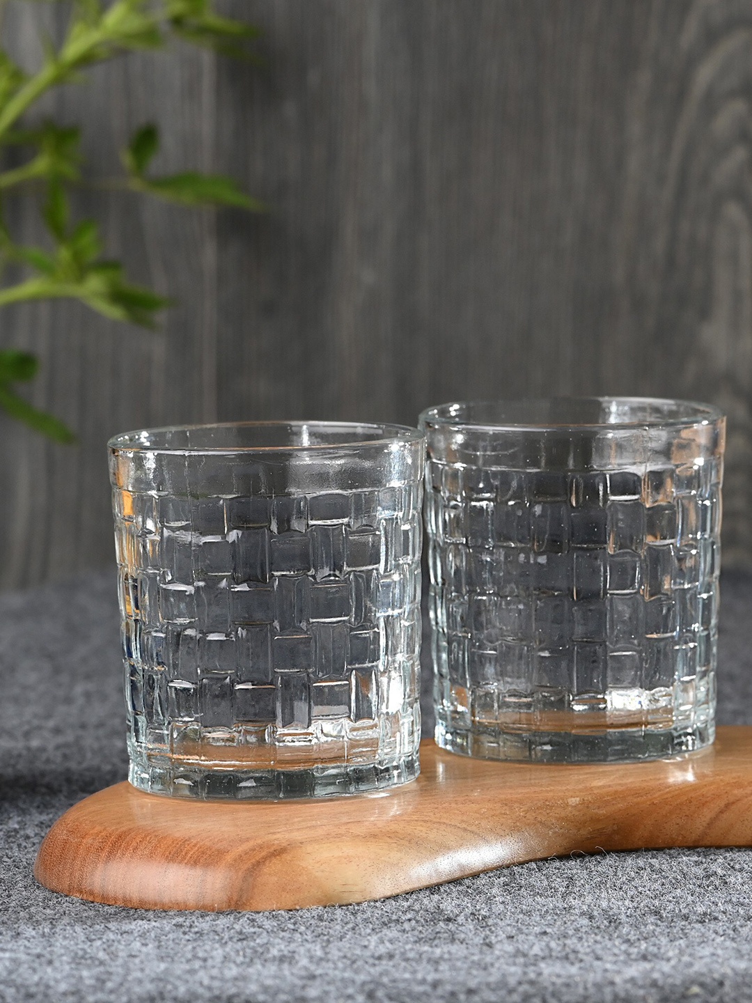 

1ST TIME Transparent 4Pcs Textured Glass Dishwasher Safe Whisky Glasses 200 ml Each