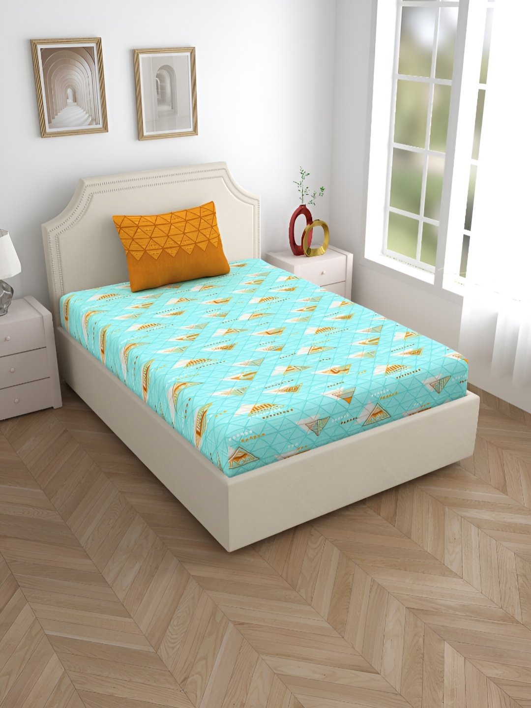 

Home Ecstasy Sea Green Geometric 140 TC Cotton Single Bedsheet with 1 Pillow Covers