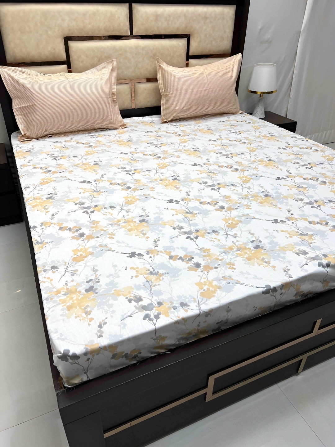 

Pure Decor White & Mustard Floral Cotton 330 TC King Bedsheet with 2 Pillow Covers