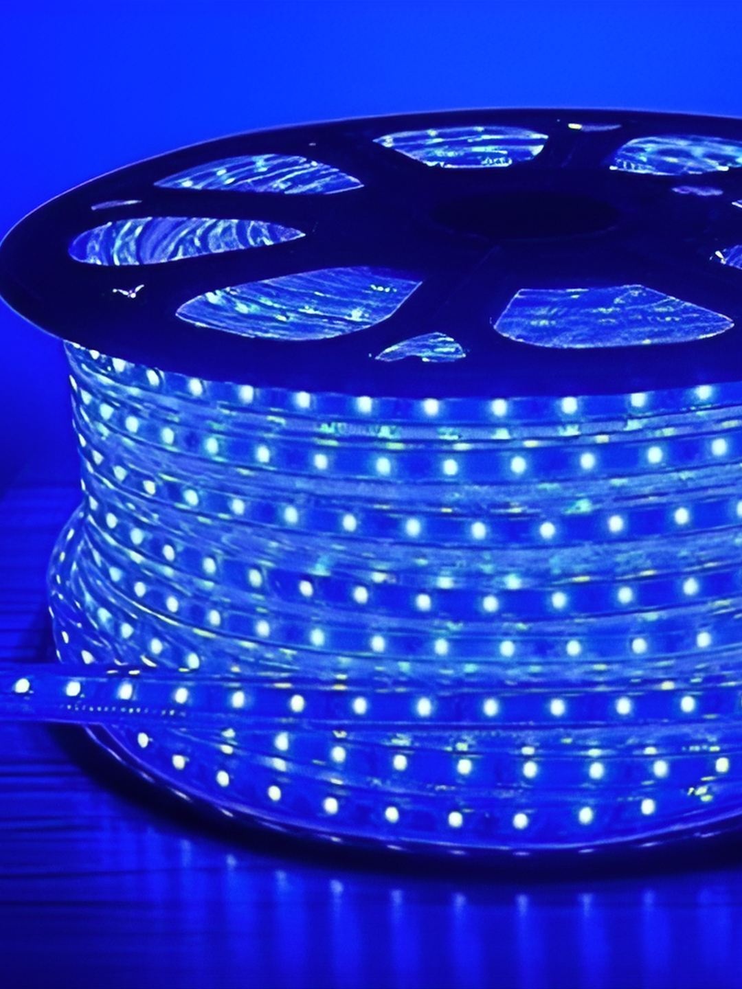 

Tip 'n' Top Blue Steady Strip Rice Glass Lights
