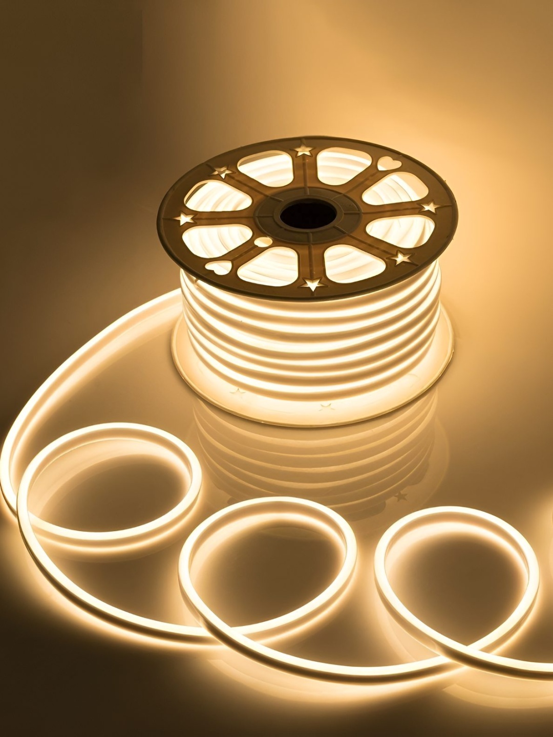 

Tip 'n' Top Yellow Steady Strip Rice Lights