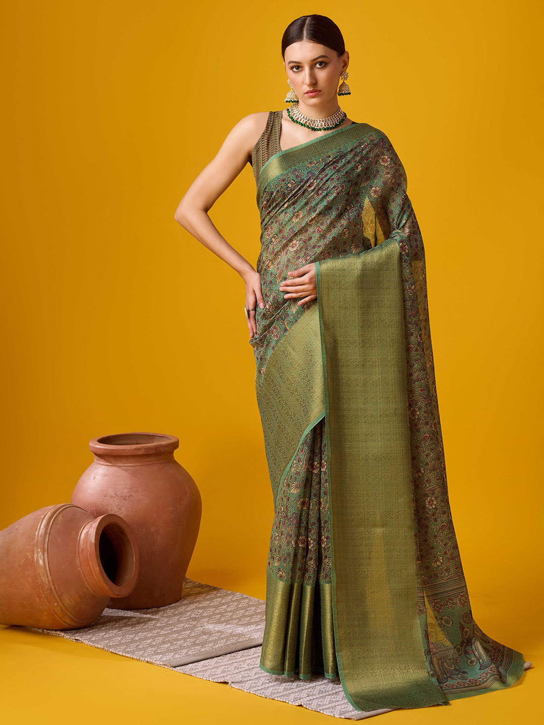 

Mitera Green Floral Printed Cotton & Silk Saree