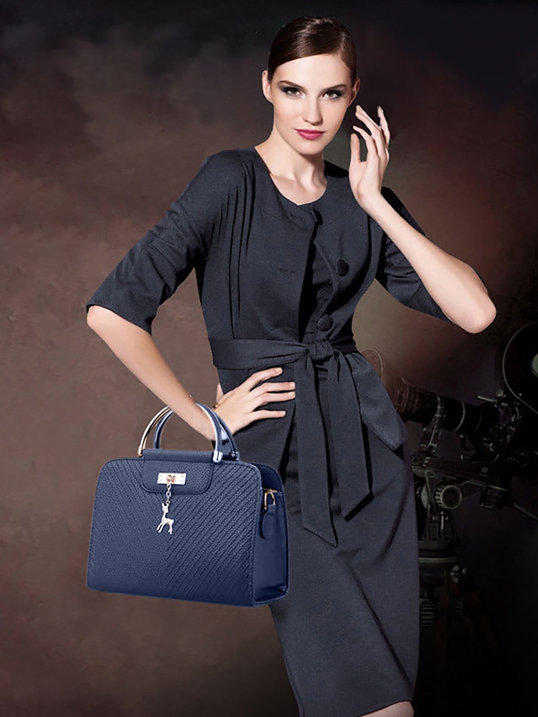 

SYGA Textured Leather Structured Handheld Bag, Blue