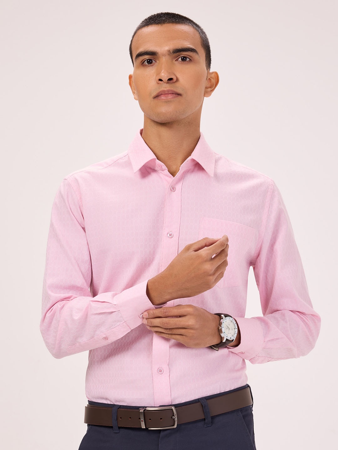 

Bombay High Comfort Spread Collar Curved Cotton Semiformal Shirt, Pink